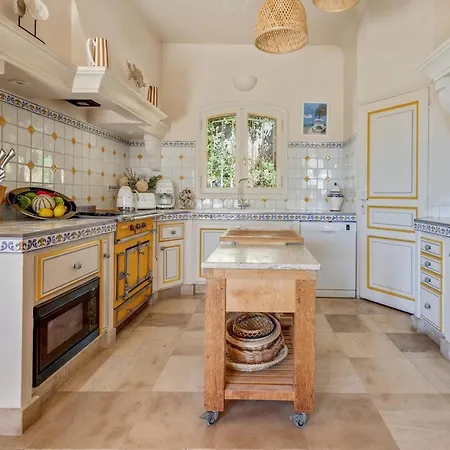 Вилла House Of Happiness *