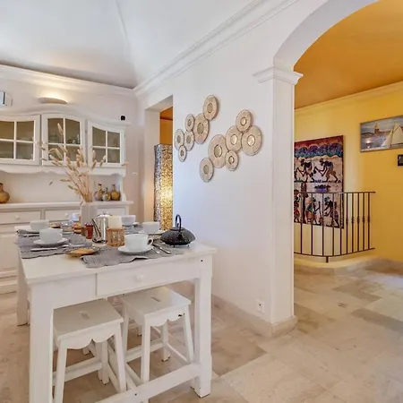 Вилла House Of Happiness *